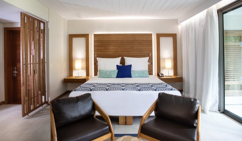 Paradis Bay View, Bed